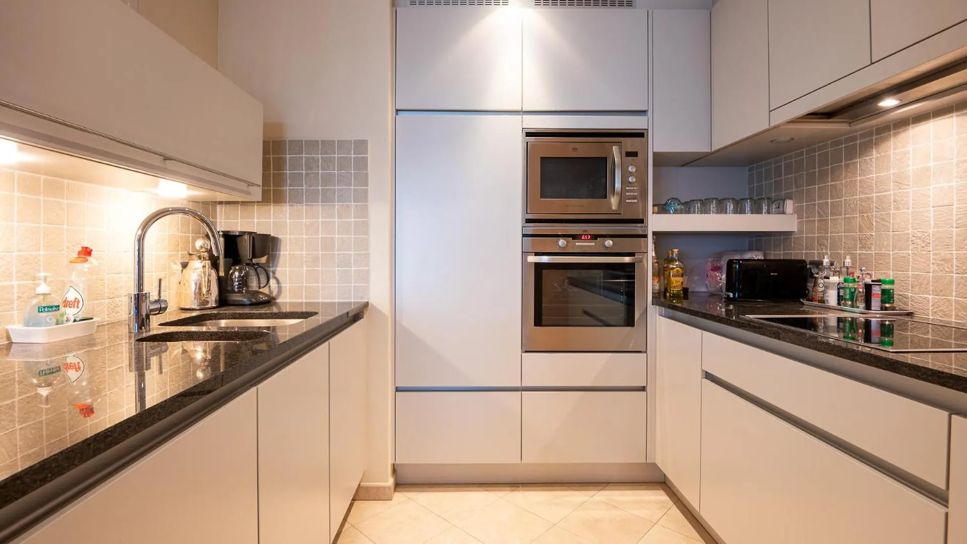 Marvelous Apartment With A Stunning View And Garage Ostend