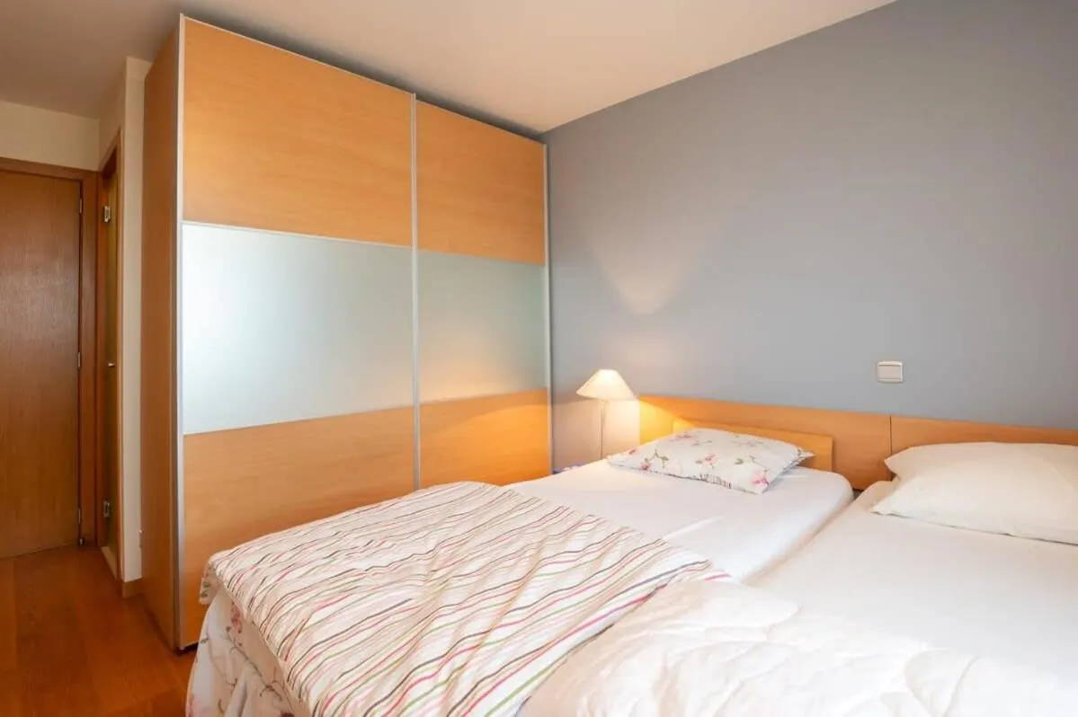 Marvelous Apartment With A Stunning View And Garage オステンド 0*,